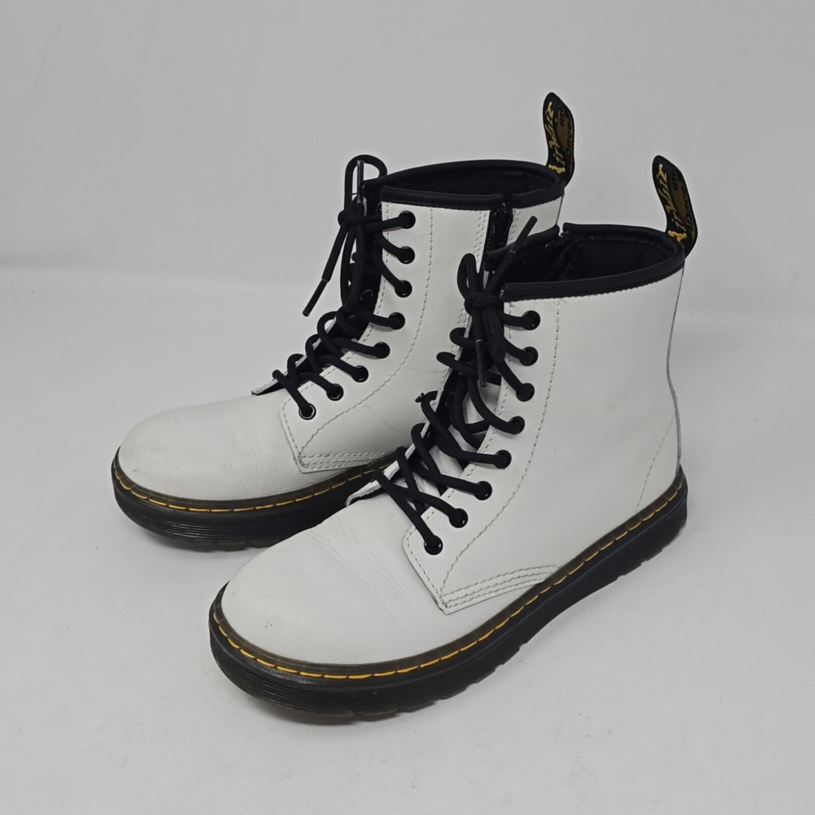 Dr. Martens Zavala White Leather Little Kid Boots Size 3