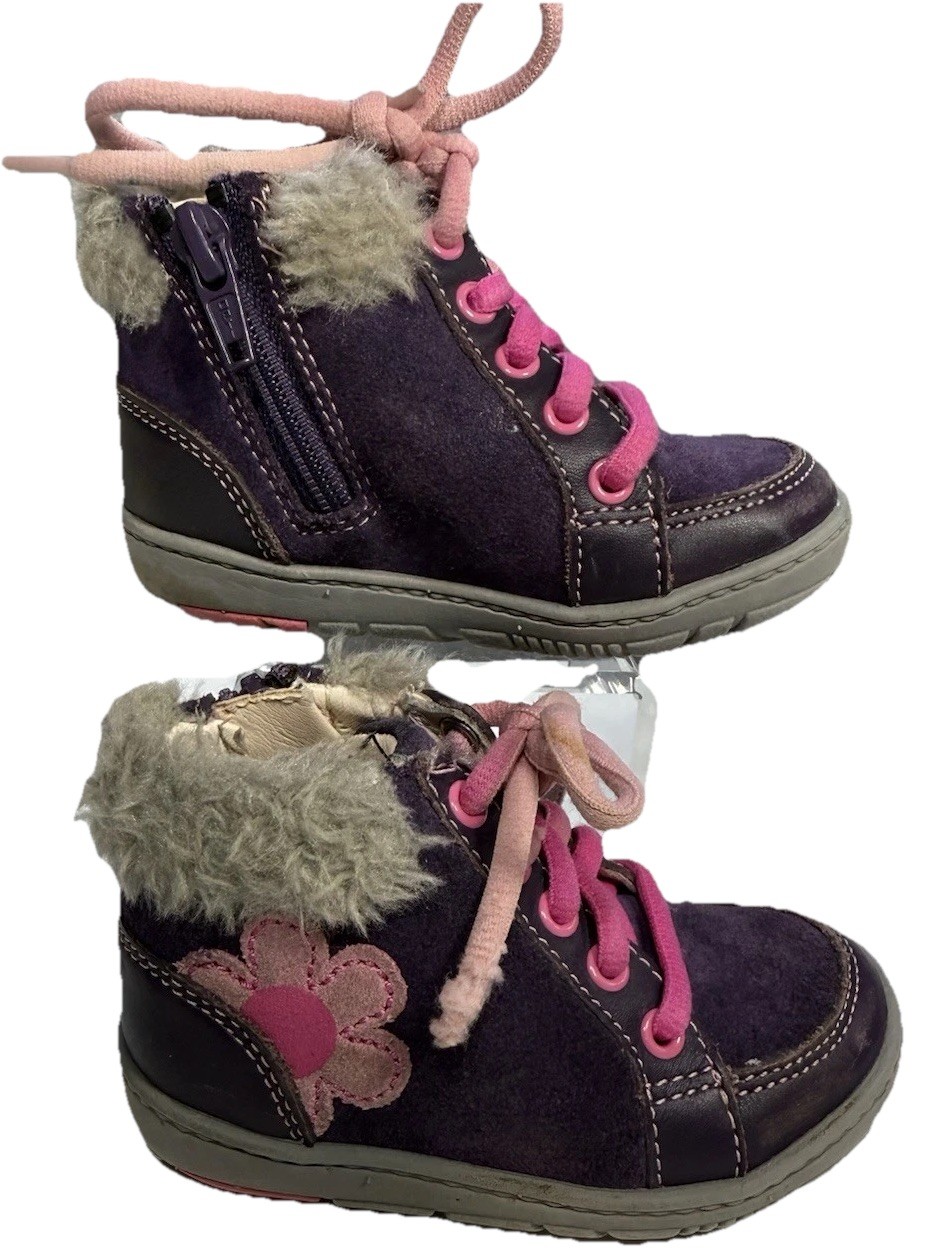 Clarks Baby Girls 4.5 W Purple Suede Boots Faux Fur Lined Flower Zip Preowned