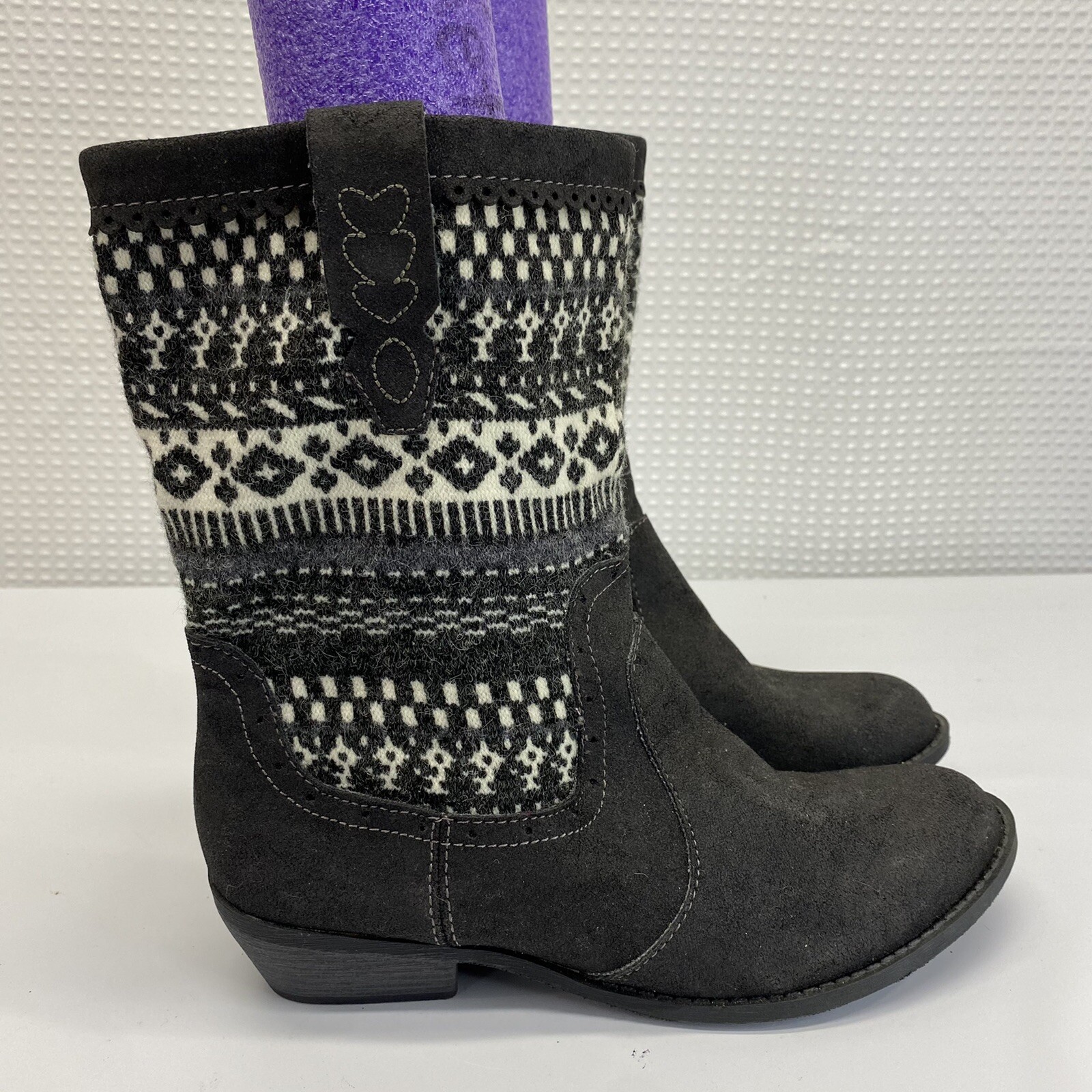 NWT Cherokee Girls Boots Cloth Upper Black  Sz.4