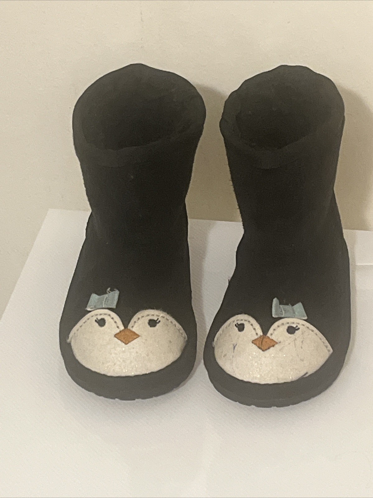 Adorable Gymboree Penguin Girls Boots Size 5