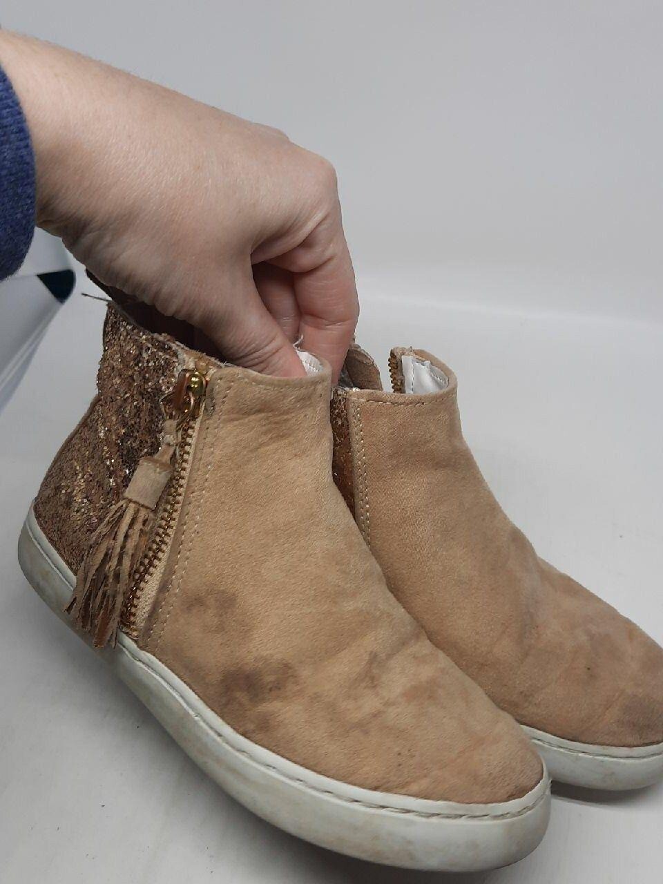 Crazy 8 Gold Glitter Girls Boots size 11