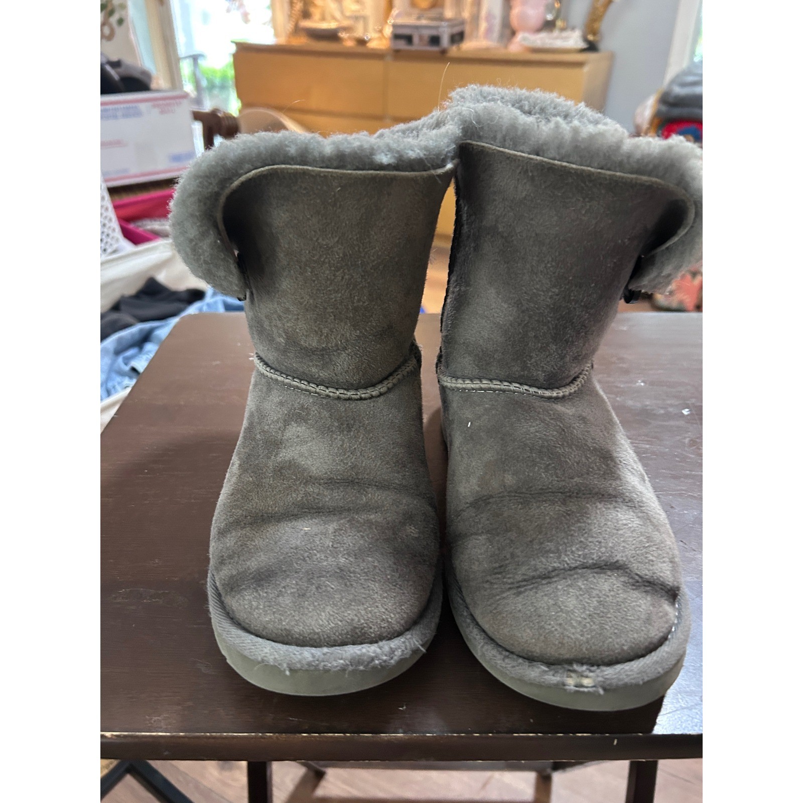 Kids Gray UGG Australia Boots Sheepskin Fur Lined Winter Cozy Warm