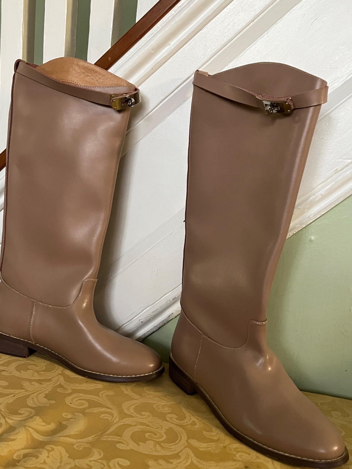 NWT Women Beige Leather Riding boots EU 42, USA 10