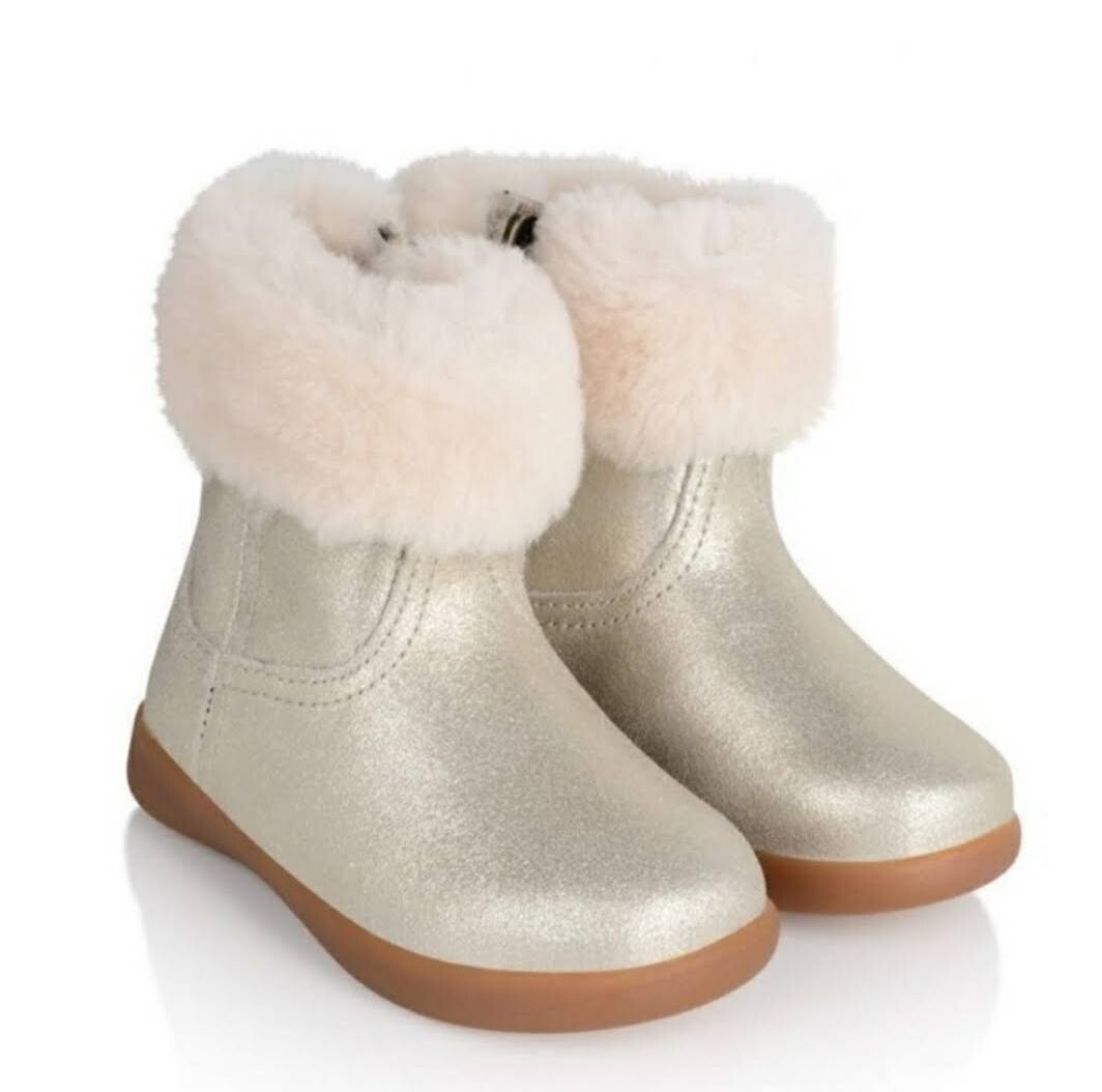NEW UGG GIRLS BOOTS “J0RIE II METALLIC BOOT” in GOLD, Childs size 7T ~ NIB