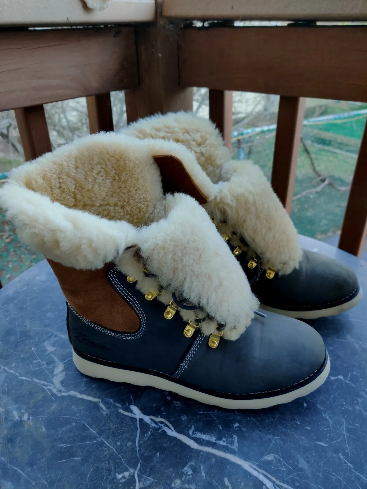 KONASOV EUROPEAN FASHION WINTER SUEDE SHEARLING LINED WOMEN BOOTS, BOOTIES, SZ 7