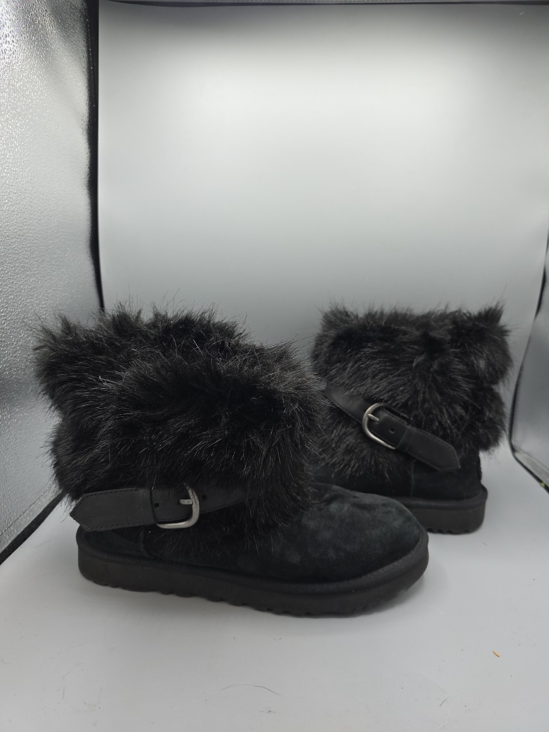 UGG CLASSIC BUCKLE MINI WOMEN BOOTS SUEDE BLACK US 8