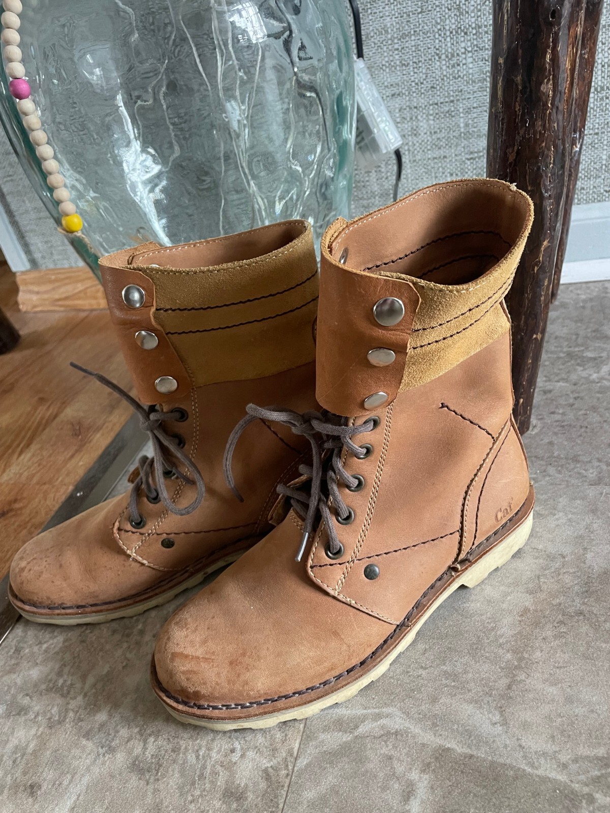 Women Boots, CAT, Size 7, Tan Leather 8 1/2″ Ankle Boot