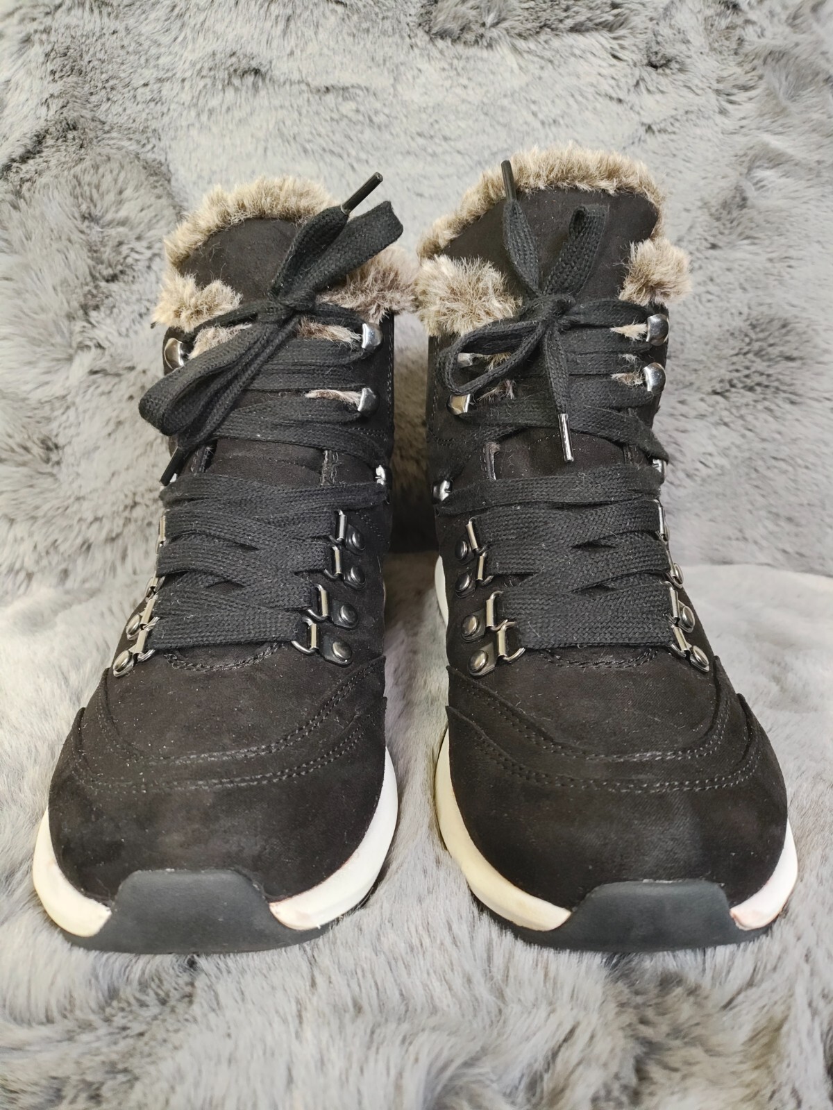 Jennifer Lopez Women Boots 38.5 Black Lace Up Faux Fur Cuff Comfort Fit Shoes