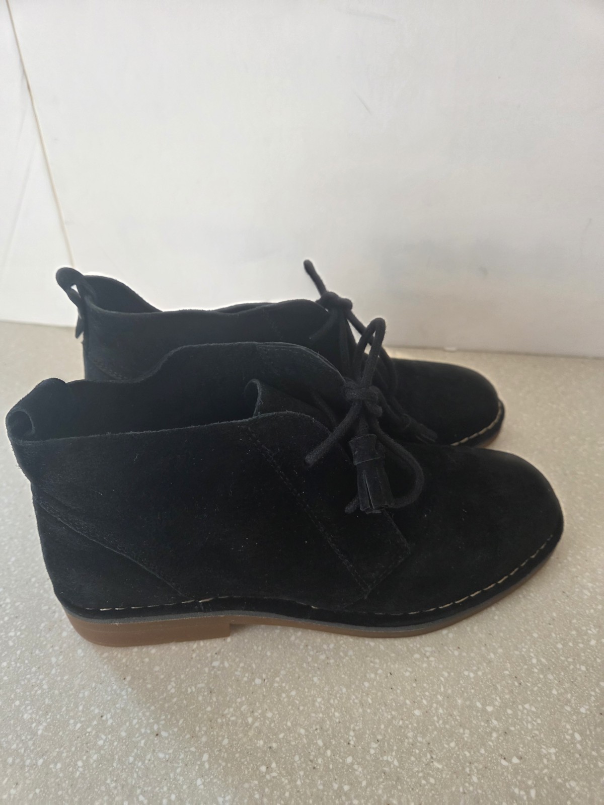 HUSH PUPPIES ANKLE WOMEN BOOTS SIZE 7 M BLACK SUEDE LEATHER PERFECT CONDITION