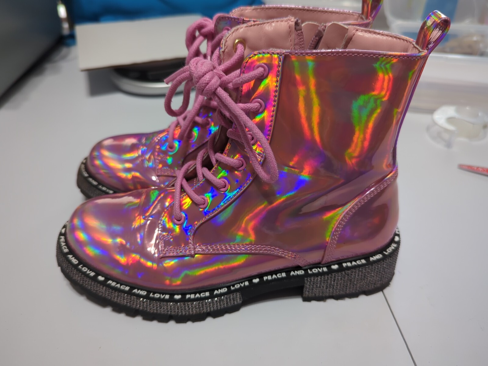 Steve Madden Girls Boots Kids Wordle Pink Metallic Size 3 EUC