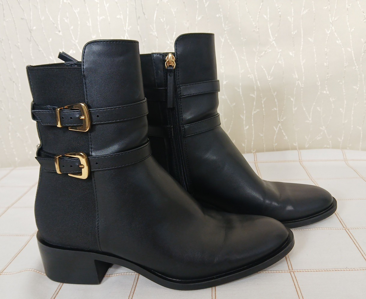 Zara Women Boots Sz 9 EU 40 Black Ankle Leather Zipper