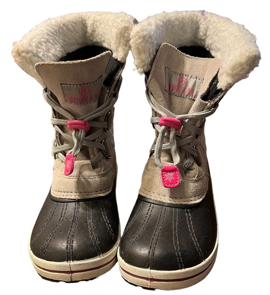 Magellan Girls Boots Size 3 Outdoors Snow Rain Thermal Insulation Quilted Suede