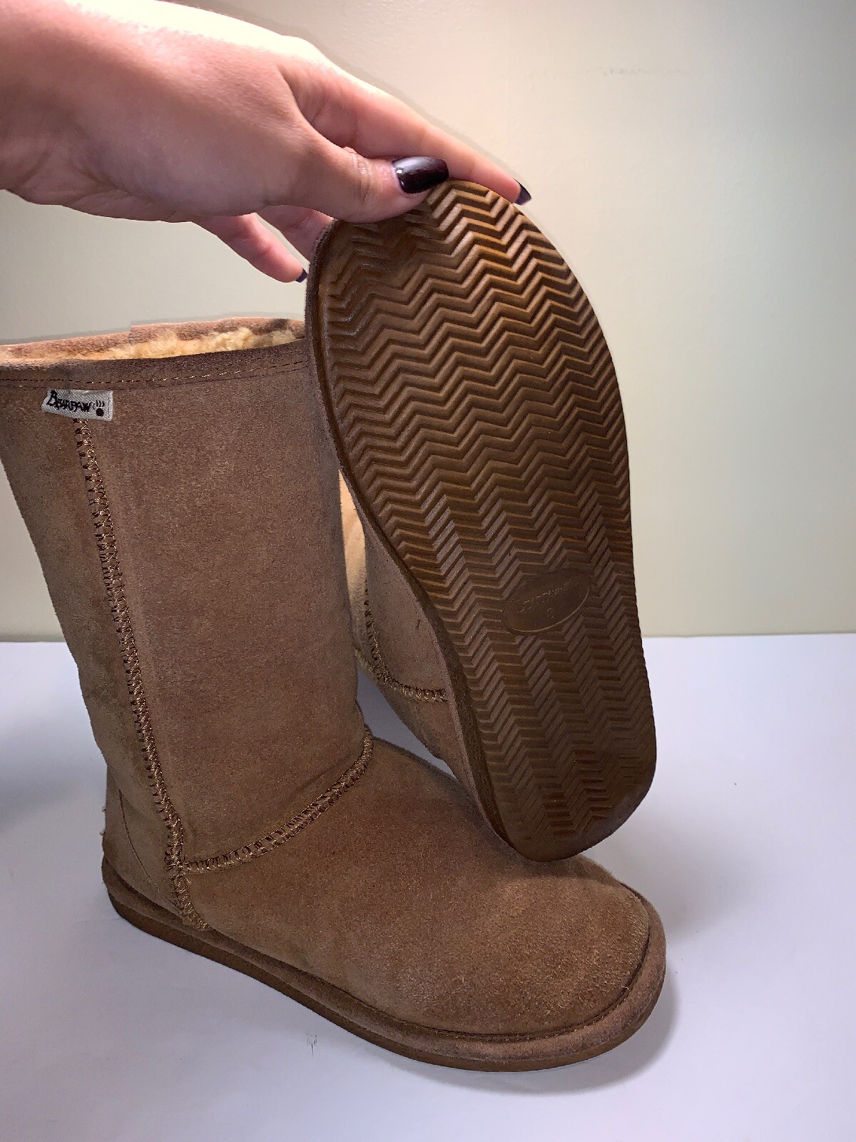 BEARPAW SZ 8 M BROWN SUEDE LINED MID CALF WOMEN WINTER BOOTS SHOES EBC-1