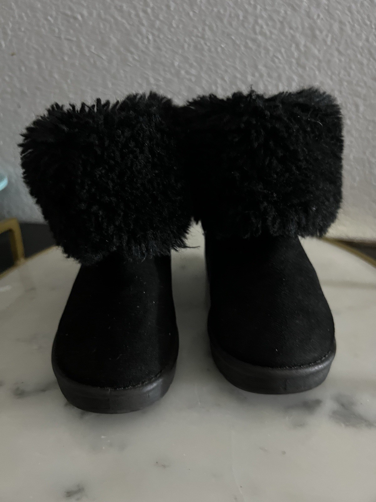 Children’s Girls Boots Black Faux Fur Sz 7 EUC