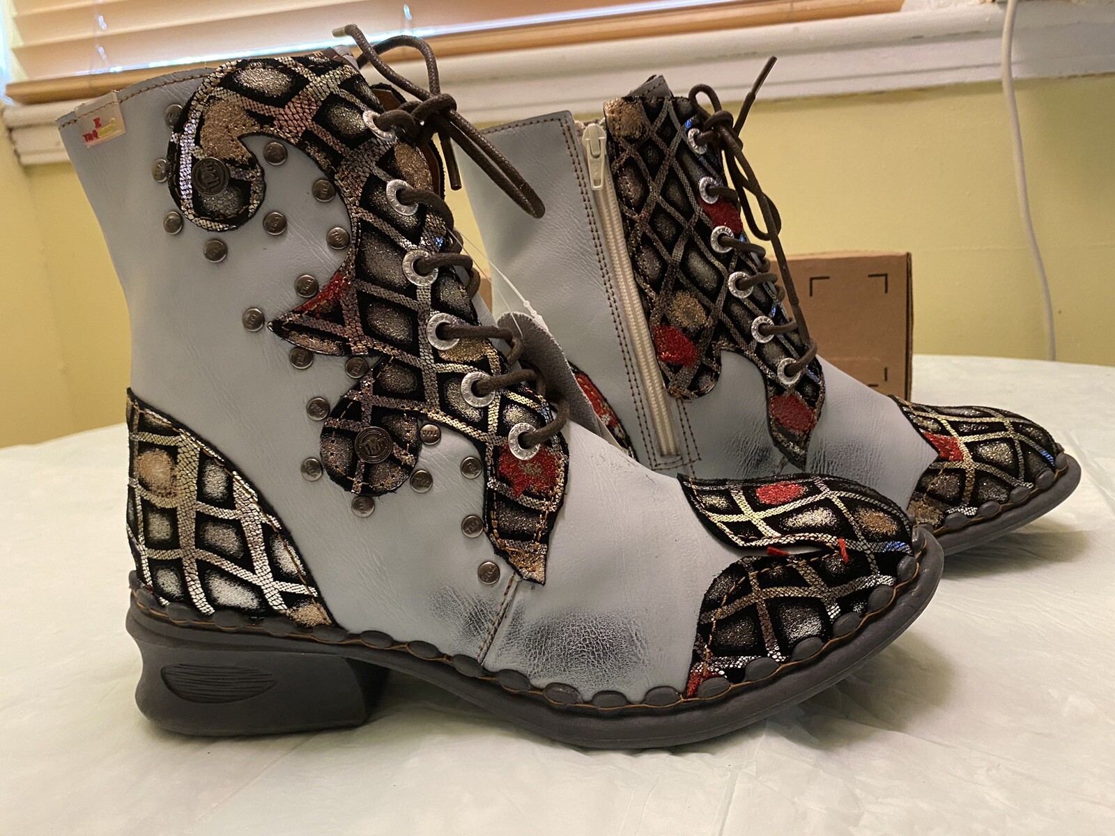 TMA EYES Geometric-Contrast Patchwork Leather Combat Women Boot Size 9.5