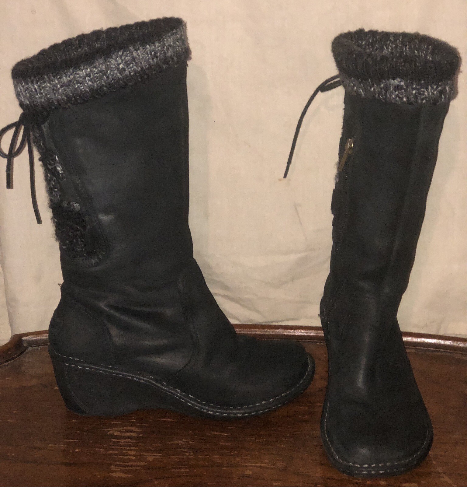 UGG 1936 SKYLAIR Size EU 38 /US 7 Knit Black Leather Shearling Lined Women Boots