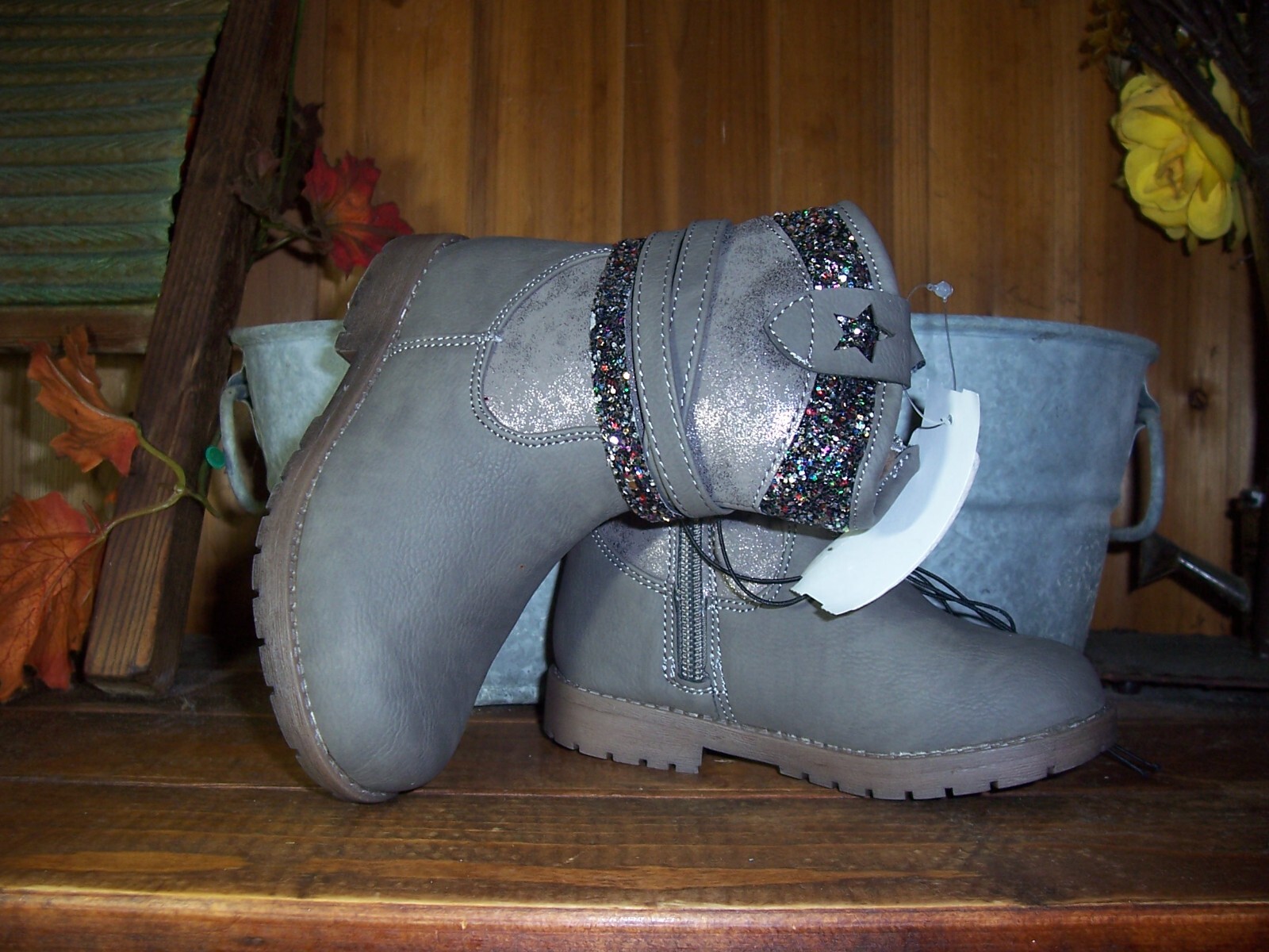 JESSICA CARLYLE GIRLS TODDLER STAR DESIGN GRAY ZIPPER BOOTS SHOES SIZE 8 GLITTER