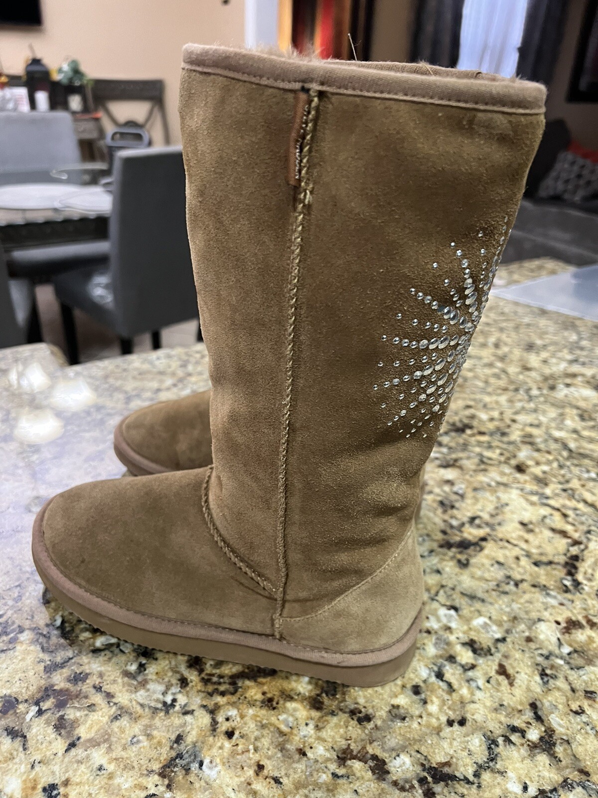 Steve Madden Girls Boots Size 6