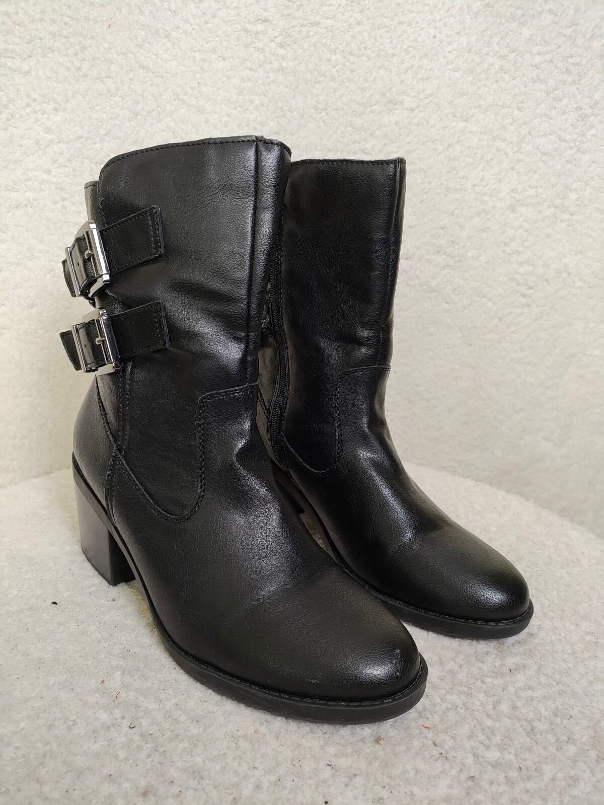 Fergalicious Women Boots 9M Black PU Leather Zip Up Chained Ankl Block Heel Shoe