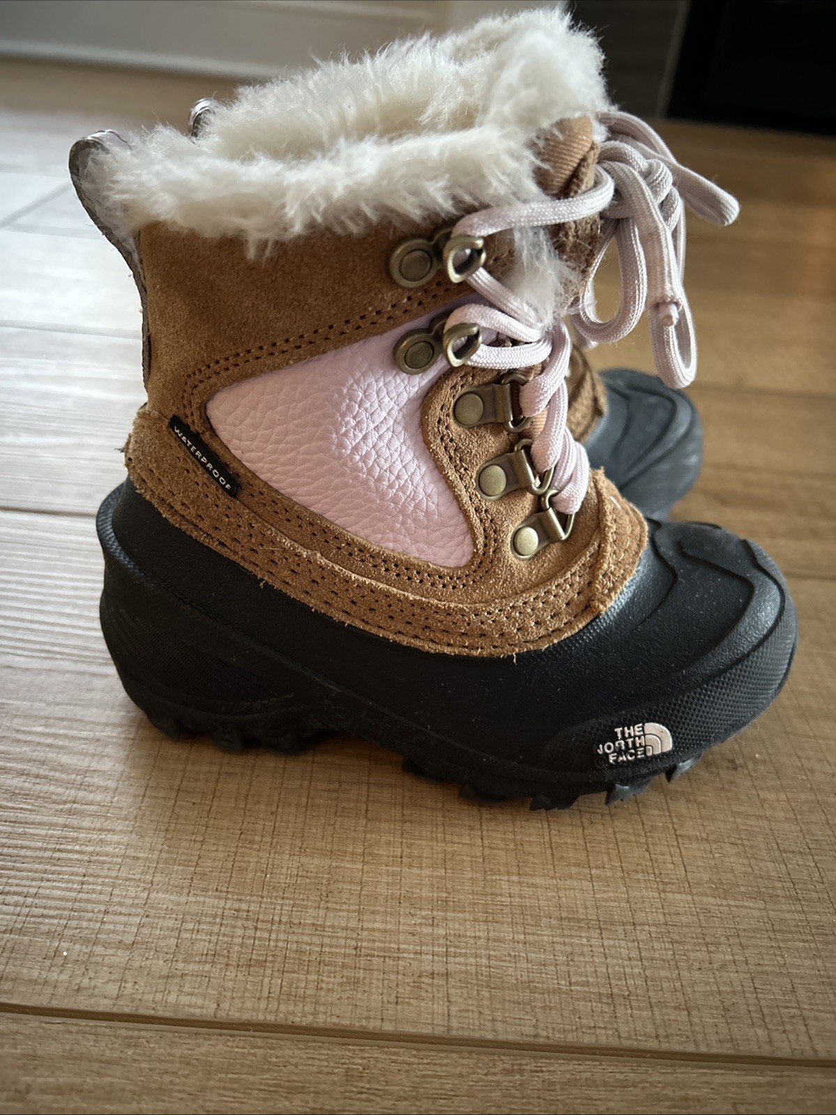 The North Face Little Girls Boots Size C10