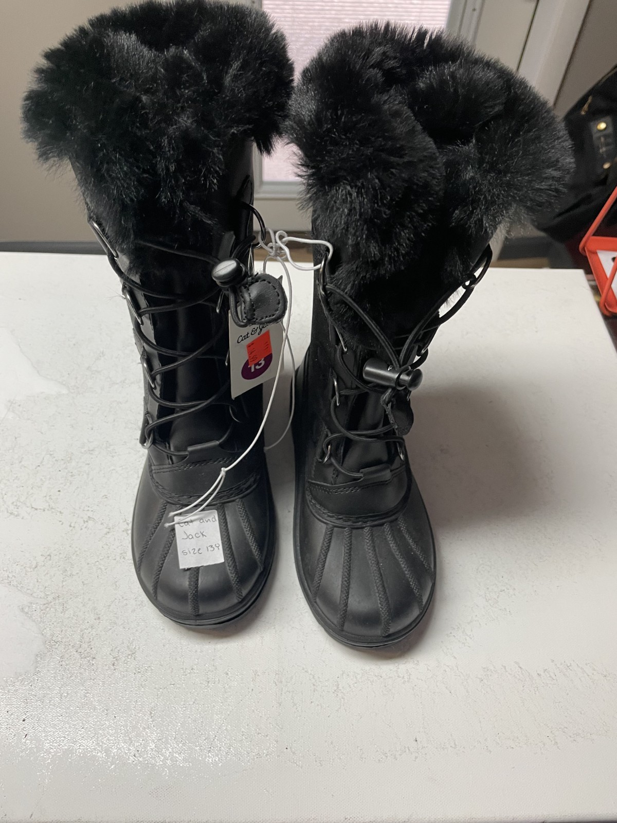 NWT Cat & Jack Black Fur Lined Youth Girls Winter Boots – Size 13