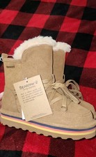 Bear paw Girls Boots Size #2