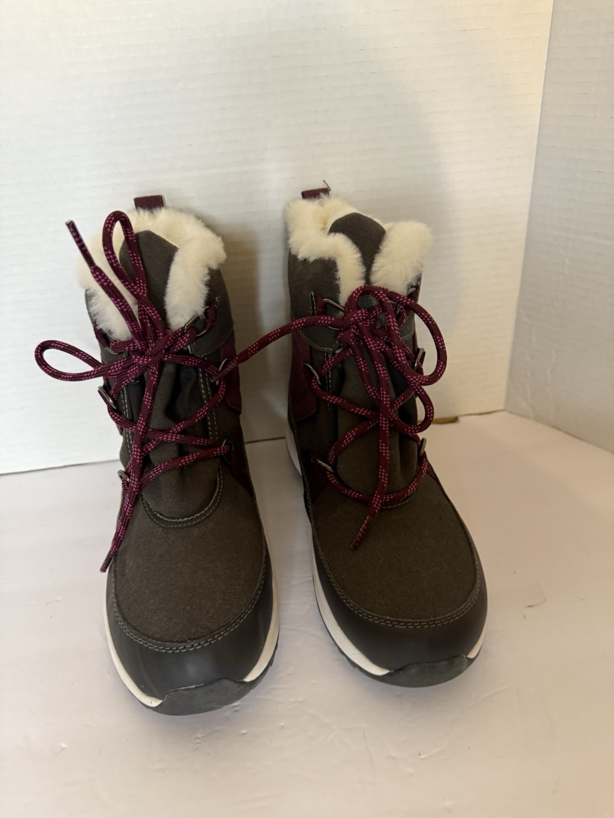 Pre-loved Girls Sidney Winter Cat And Jack Grey Nd Burgundy Boots Size 5