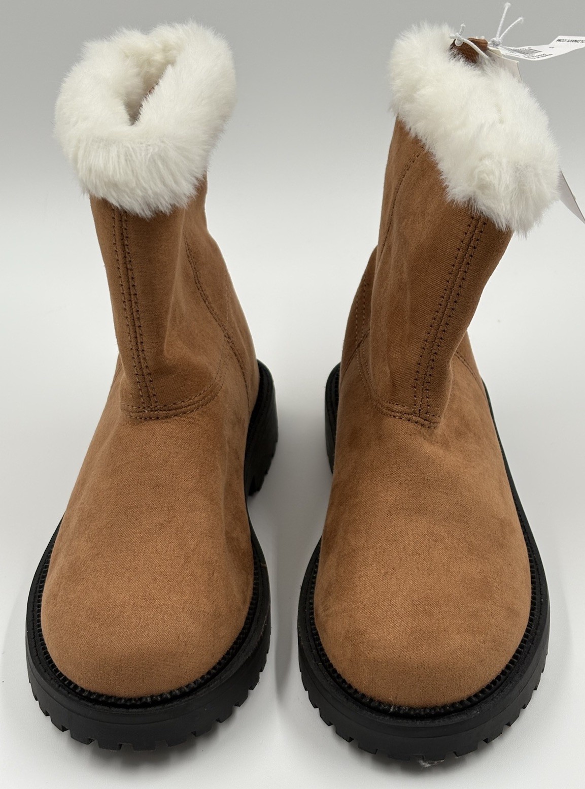 NWT Old Navy Girls Boots Size 12 Suede And Faux Fur on Top Rim