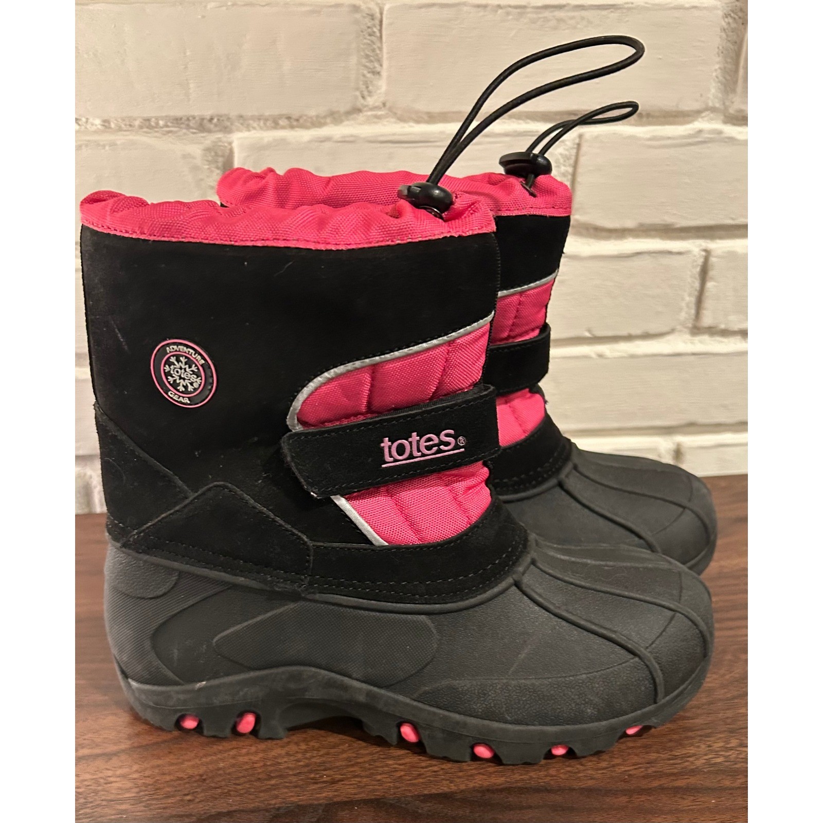 Totes Kids Girls Black Pink Waterproof Jaclyn Winter Snow Boots Size 4 Medium
