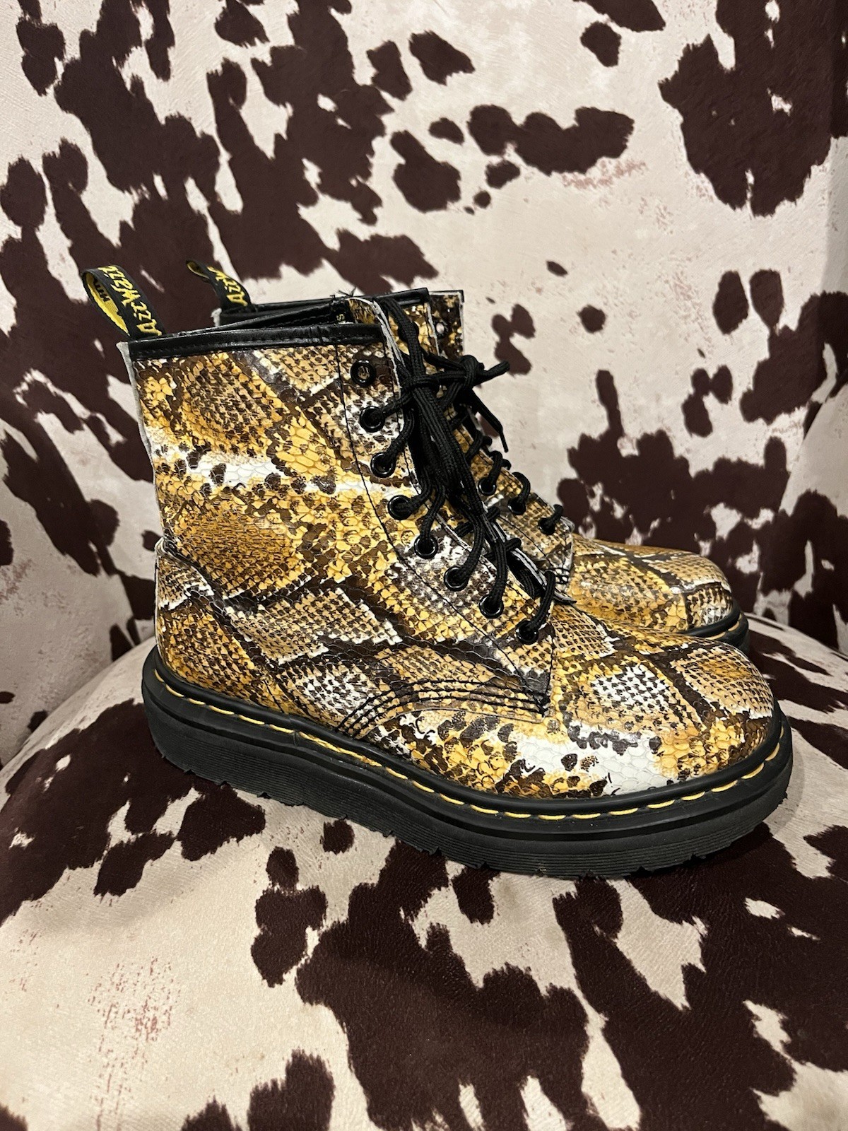 Dr Martens Women Boots Rare Snake Skin Print Made In England Size 6uk Size 8 Us
