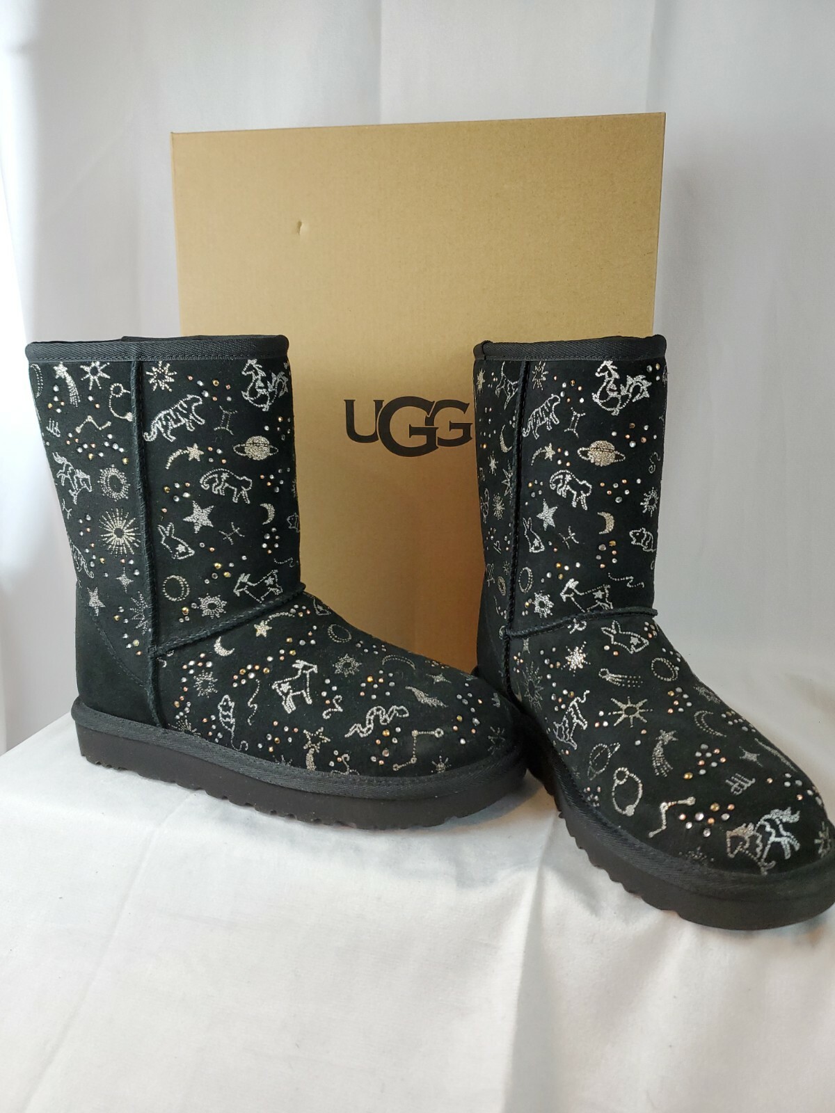 UGG Women Boots Classic Short Sz US 5 EU 36 UK 3 Zodiac Bling Black -New Fr Ship