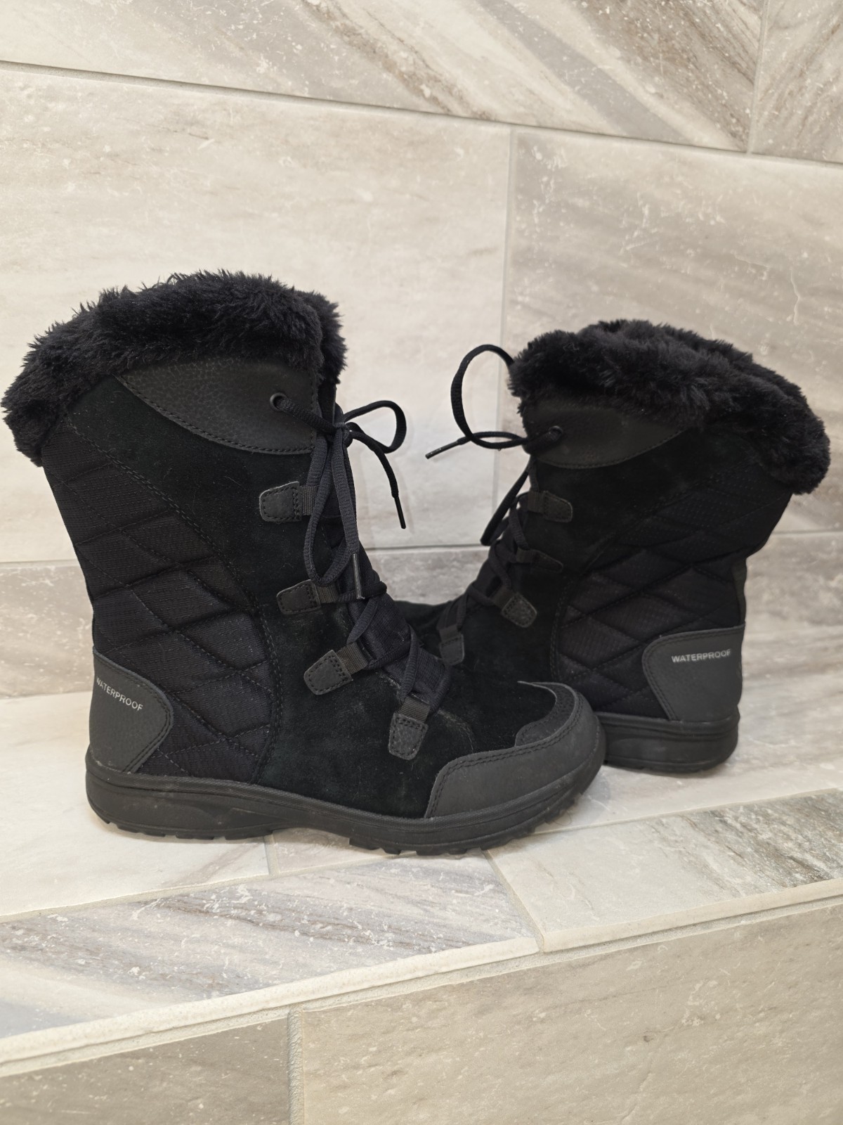 Columbia Ice Maiden II Women Winter Boots – Size 9.5 US – Black