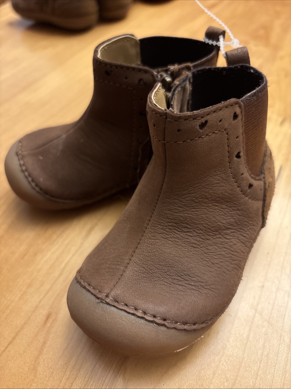 Stride Rite Girls Boots. Size 5