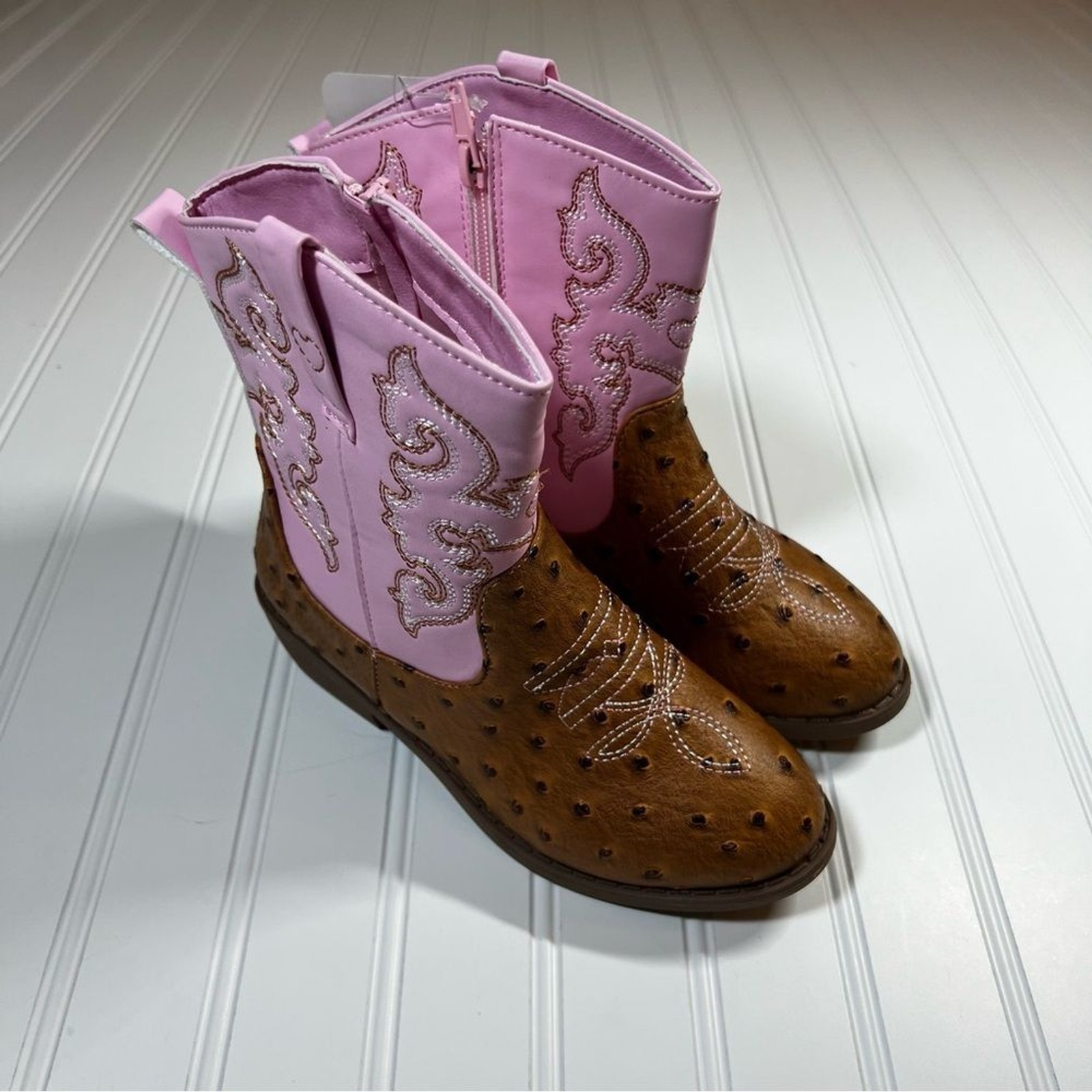 Cowgirl Boots Pink Brown Faux Ostrich Pawz Size 2 Girls Boots NWT