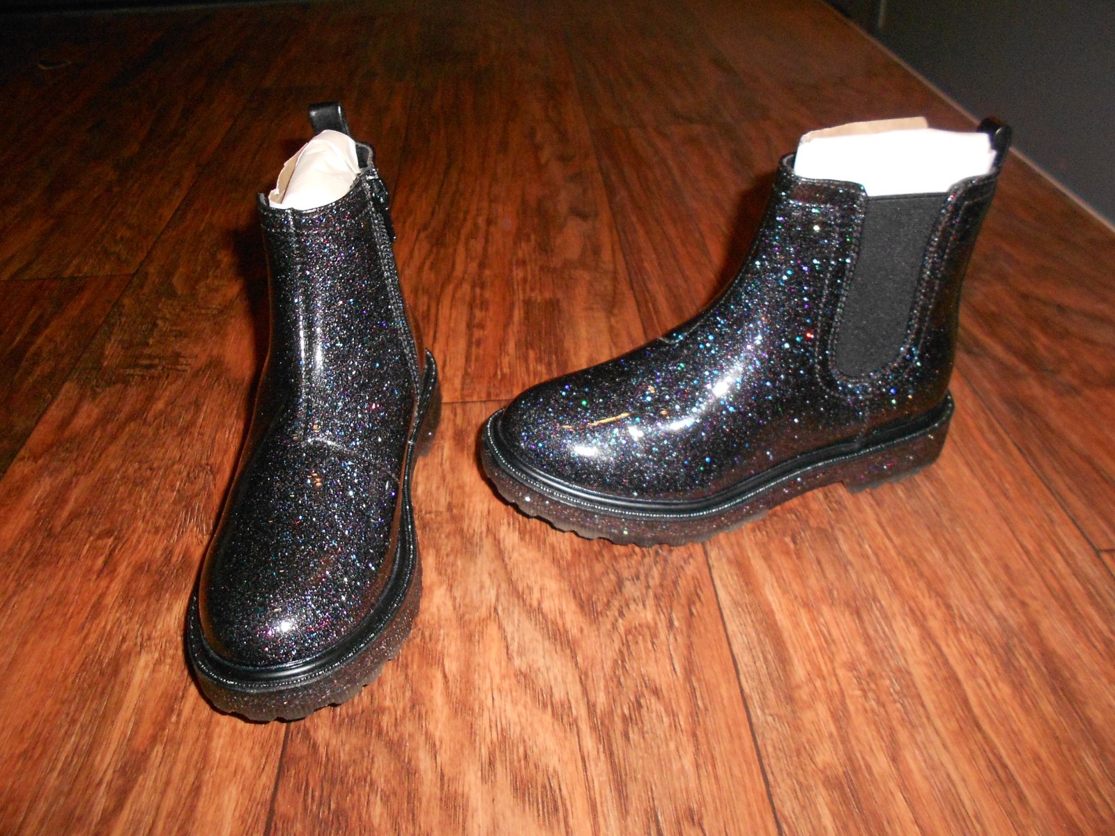NEW Steve Madden girls boots size 1 glitter