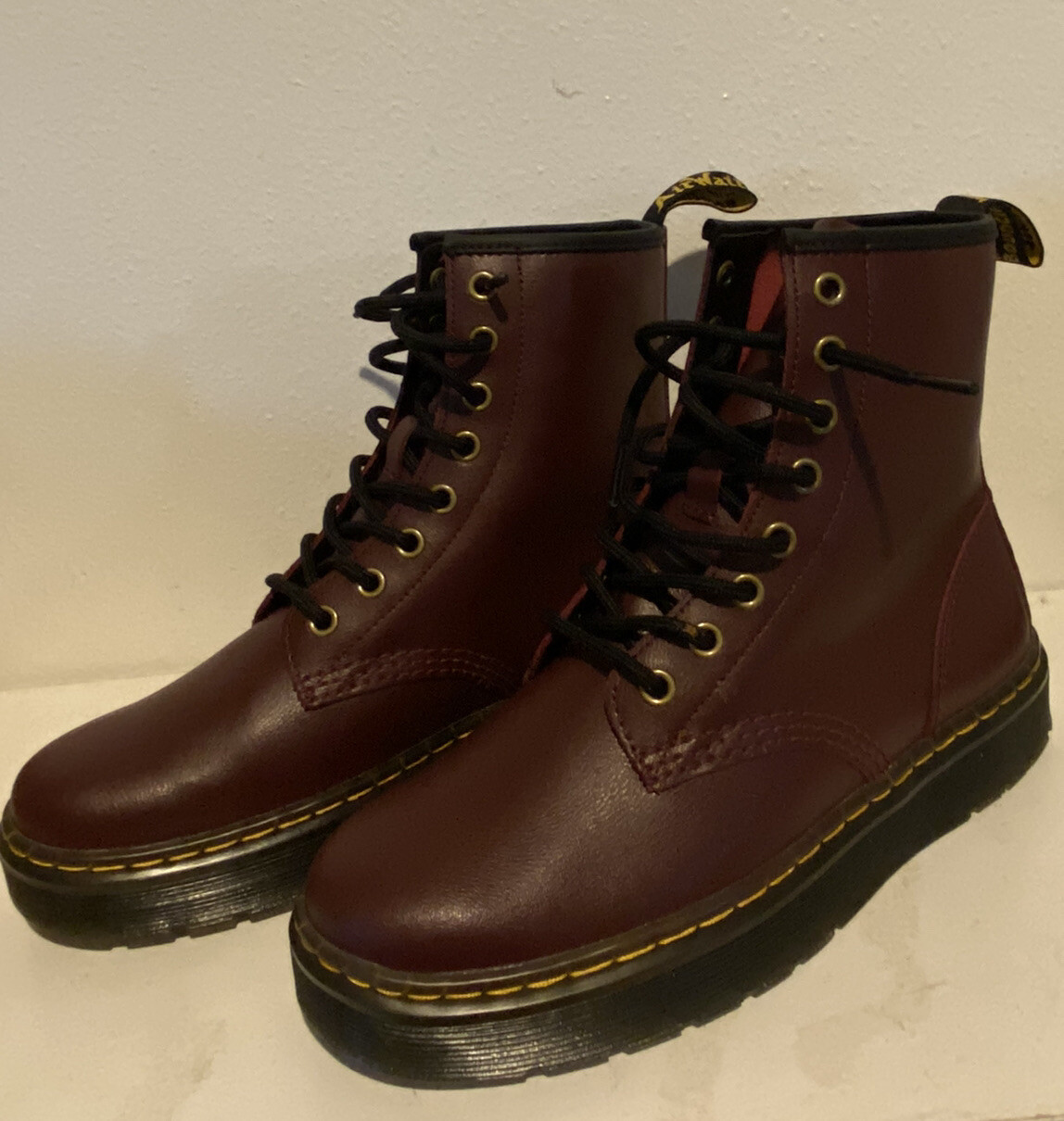 Dr Martens Women Boots Sz 7 UK Zavala Cherry Red Leather Combat Chukka 8 Eye