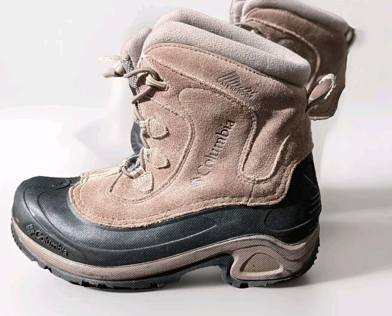 Columbia Women’s Sz 4 ,36 Youth Big Girls Winter Boots Waterproof Suede Leather