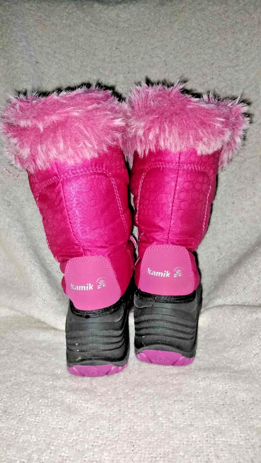 Girls winter boots Kamik size 2 pink faux fur rubber polyester