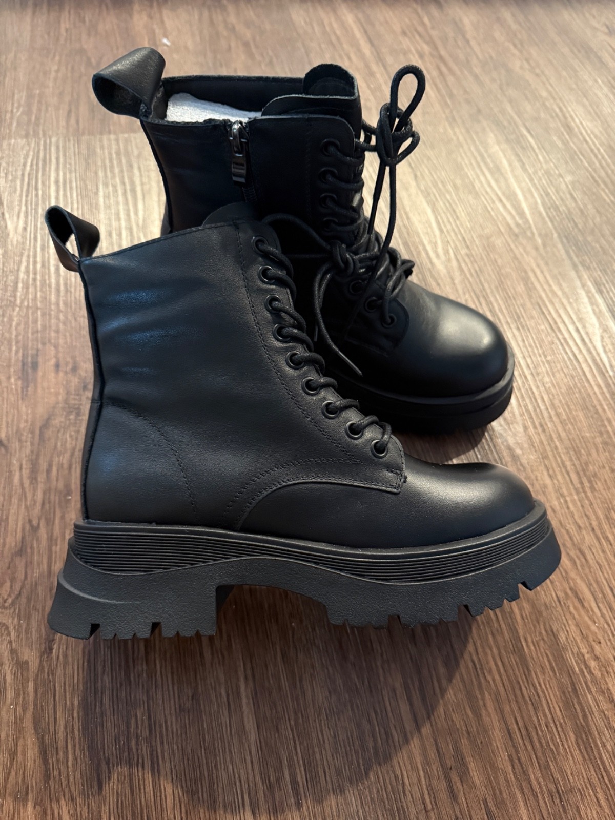 Women winter boots black size 7 brand new Genuine Leather Boots for Women 2025