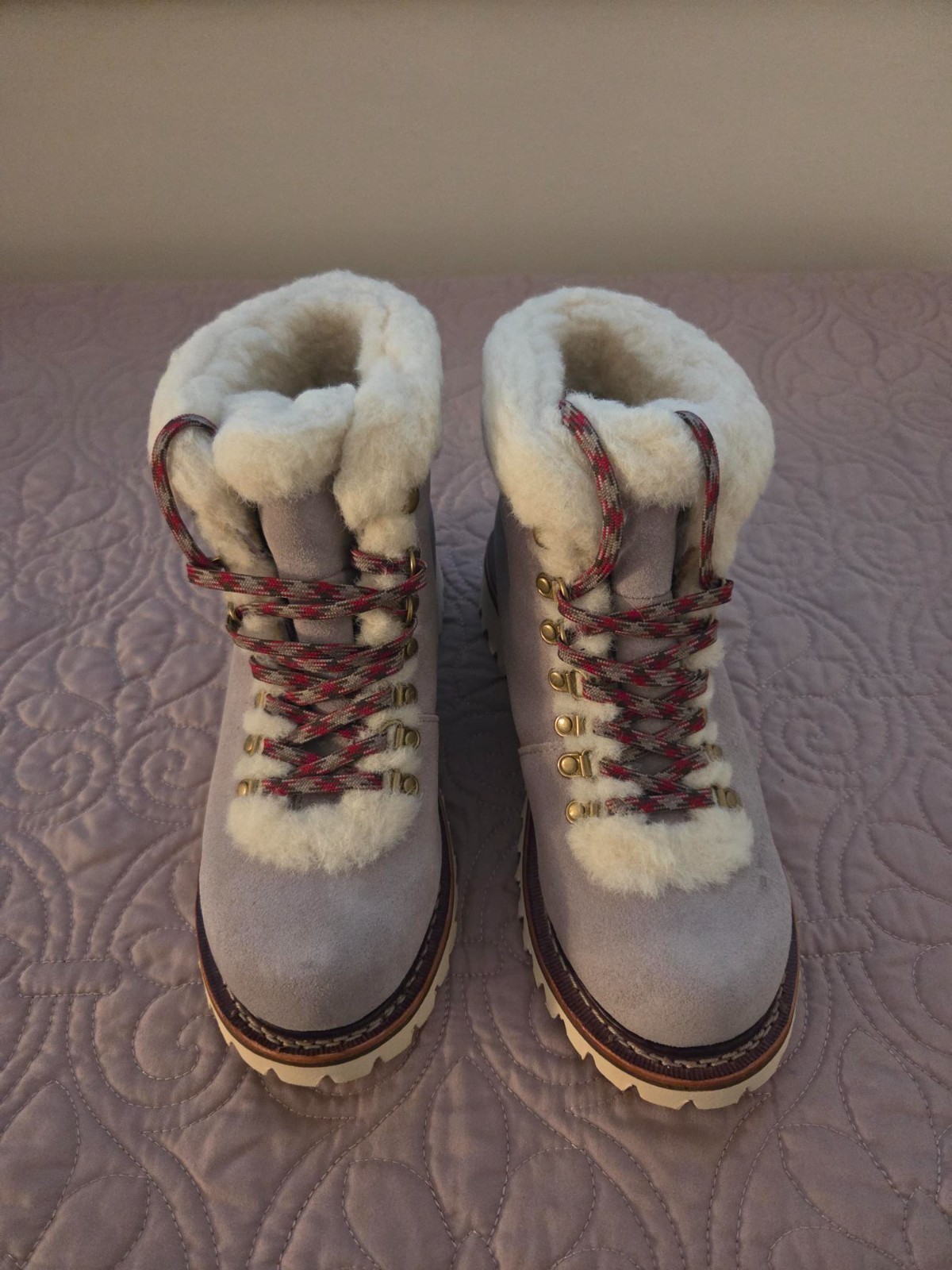 Eddie Bauer Stone Beige Fur Trim Women Winter Boots