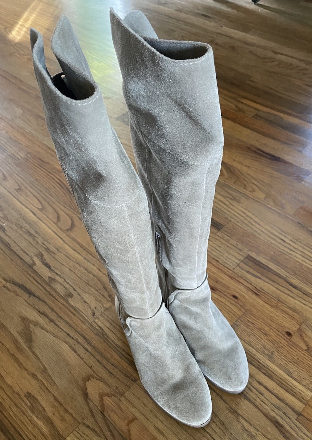 LN Y2K Vintage VINCE CAMUTO Kochelda Suede Tan Women Boots Sz 9 Retail $250!!