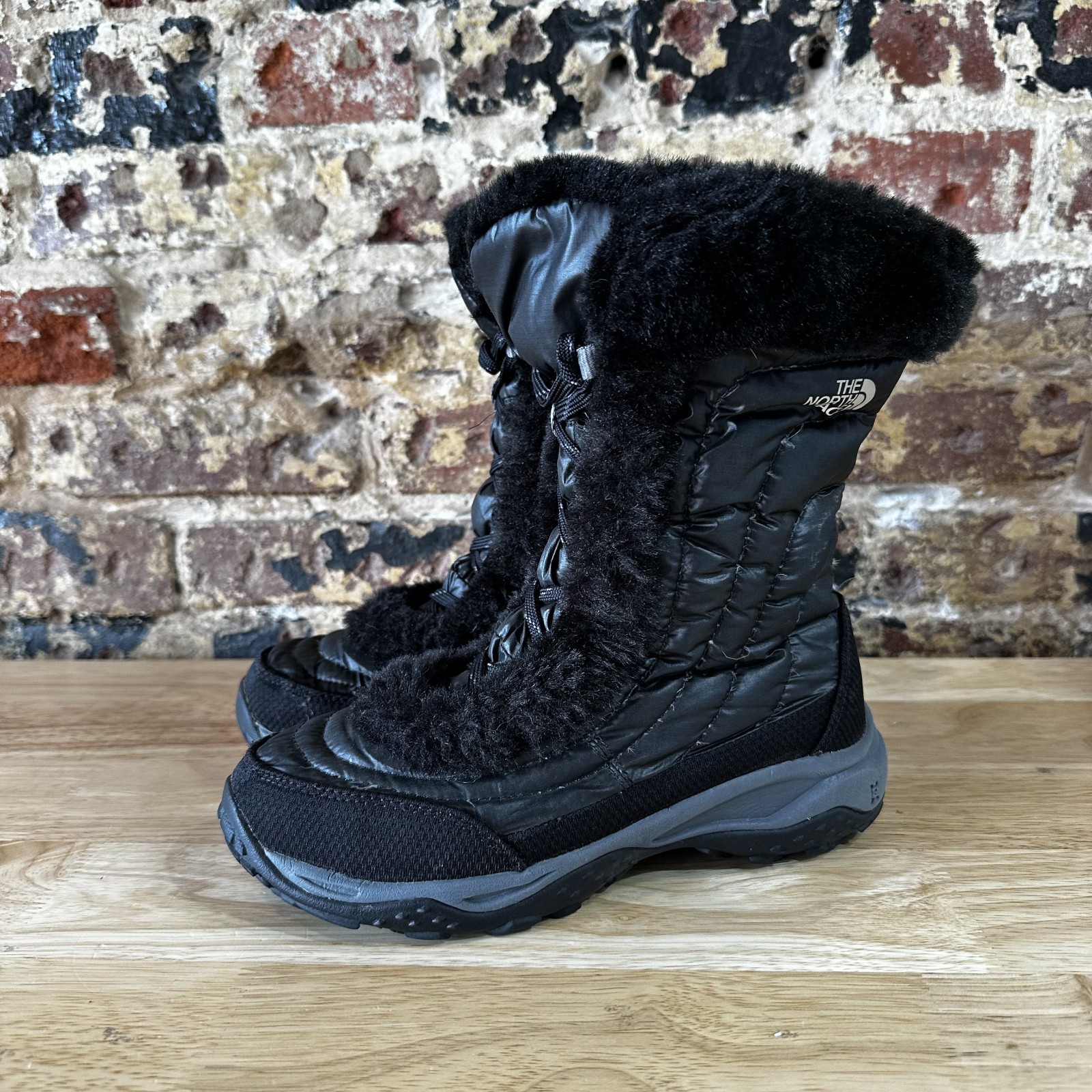 The North Face Big Girls Boots Size 4 Black Lace Nuptse Goose Down Puffer Snow