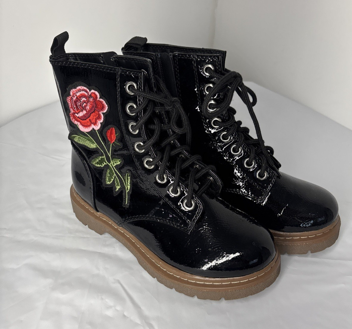 Women Boots size 7 Black Patent with Embroidered Rose Design Punk Goth