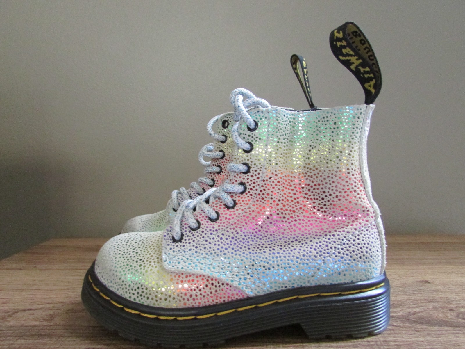 Dr Doc Martens 1460 Pascal Rainbow Glitter side zip toddler girls boots size 7