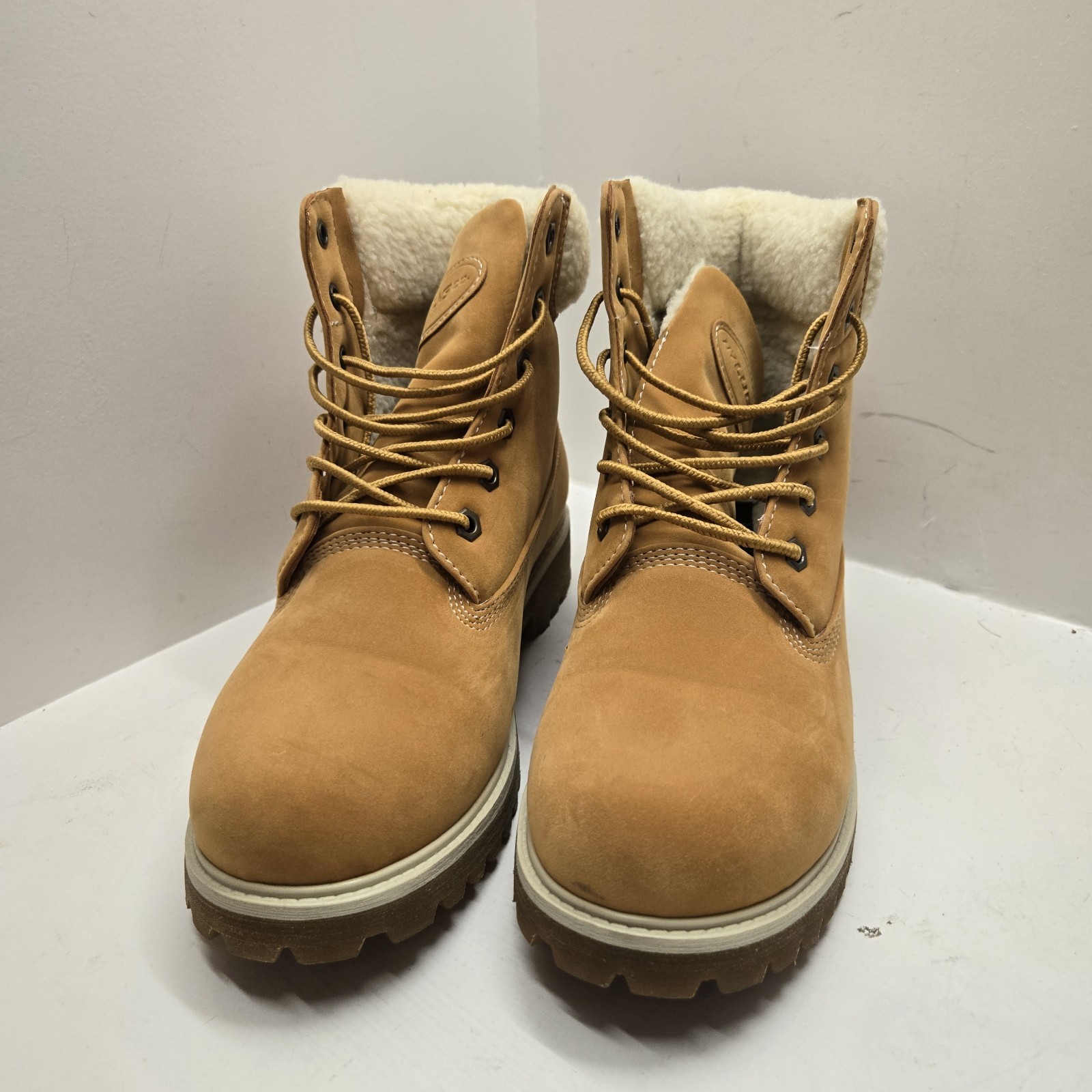 Lugz Women  Boots 7431 Nu-Buck Wheat Fur Ankle Lace Up Size 8