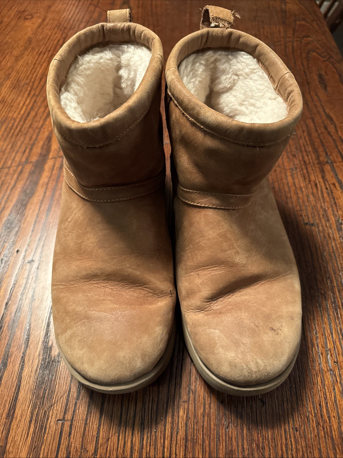 UGG Women Boots Size 10. Model #1019641. Tan 6” Tall. Sherpa Lined Boots