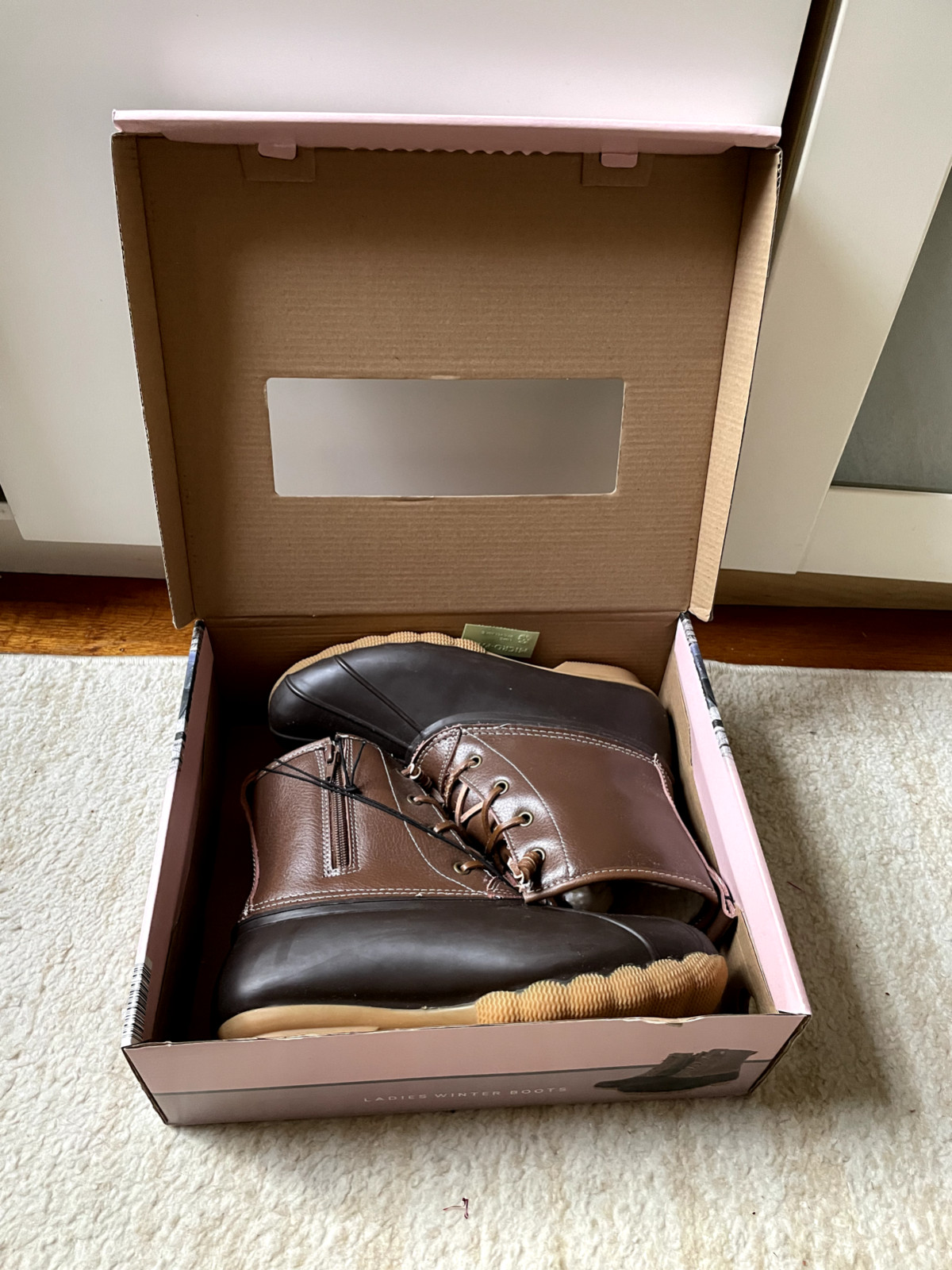 Serra Women Winter Boots Size 9 3M Insulation Leather Faux Fur Water Resistant