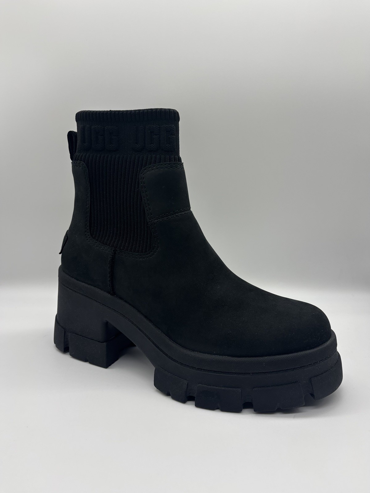 UGG BROOKLYN CHELSEA WOMEN BOOTS 👢 SUEDE BLACK US 9/UK 7 /EU 40 NIB