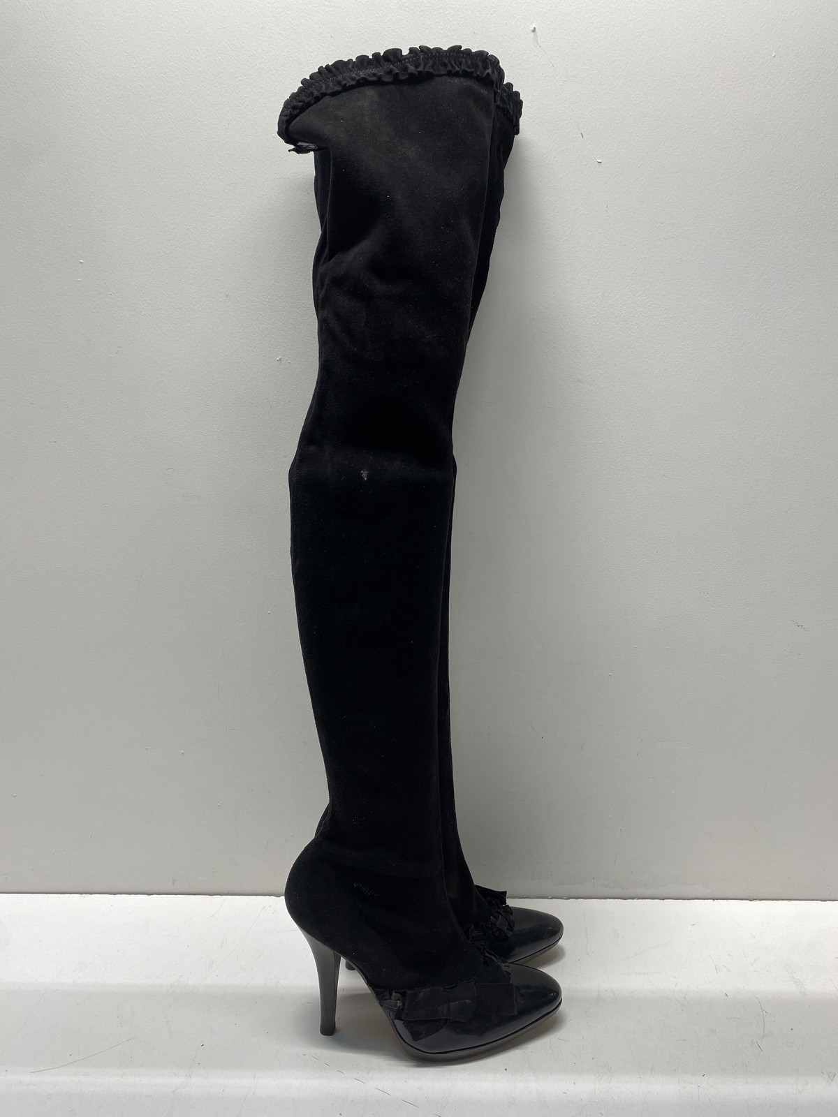 Yves Saint Laurent Black Suede Thigh High Boots W 8.5