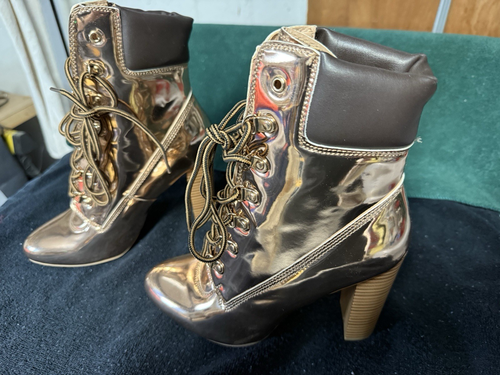 Wild Diva Women Boots, Gold/Copper, size 7.5